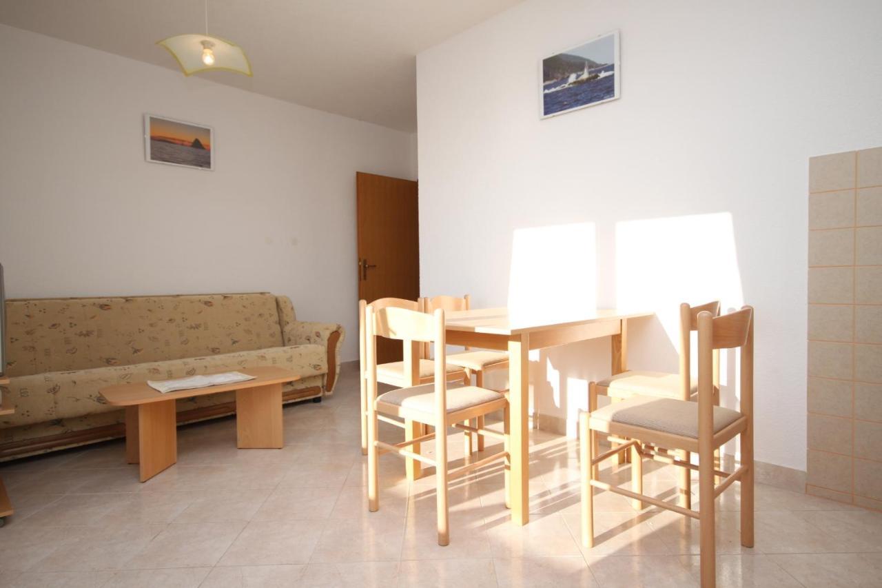 Apartments With A Parking Space Seget Vranjica, Trogir - 8507 Exterior photo